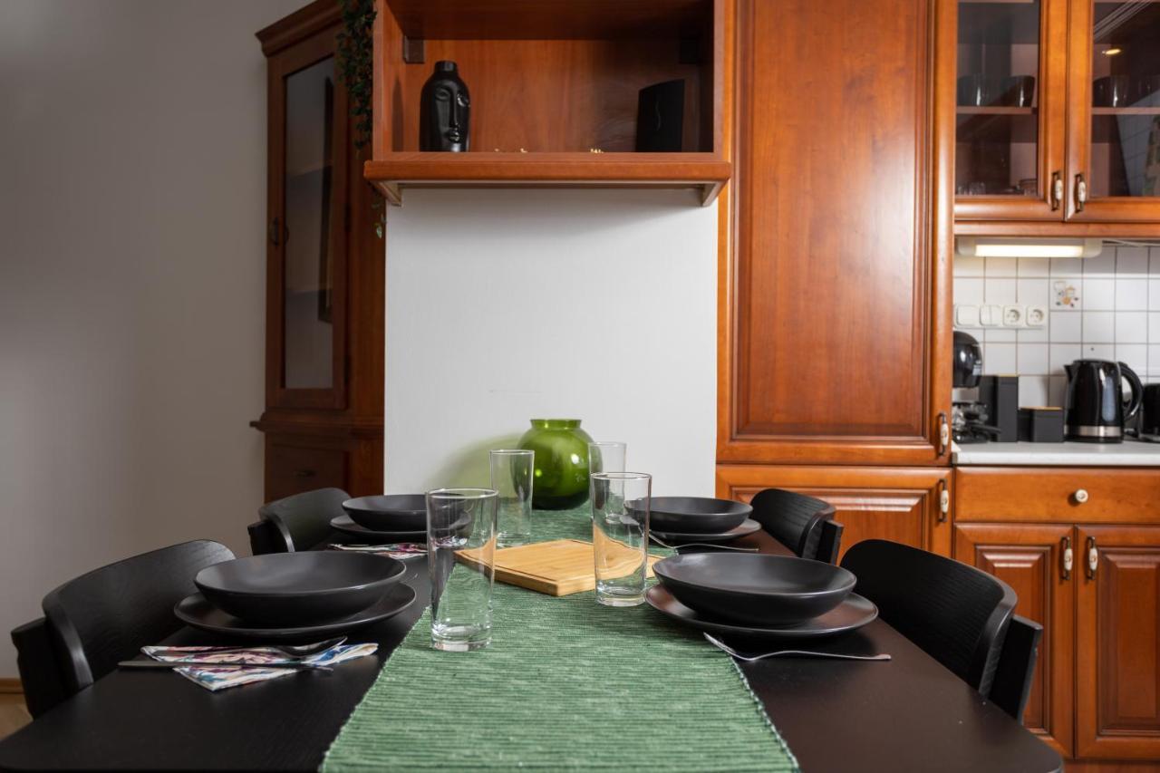Emerald Suite With Free Parking Budapest Eksteriør billede