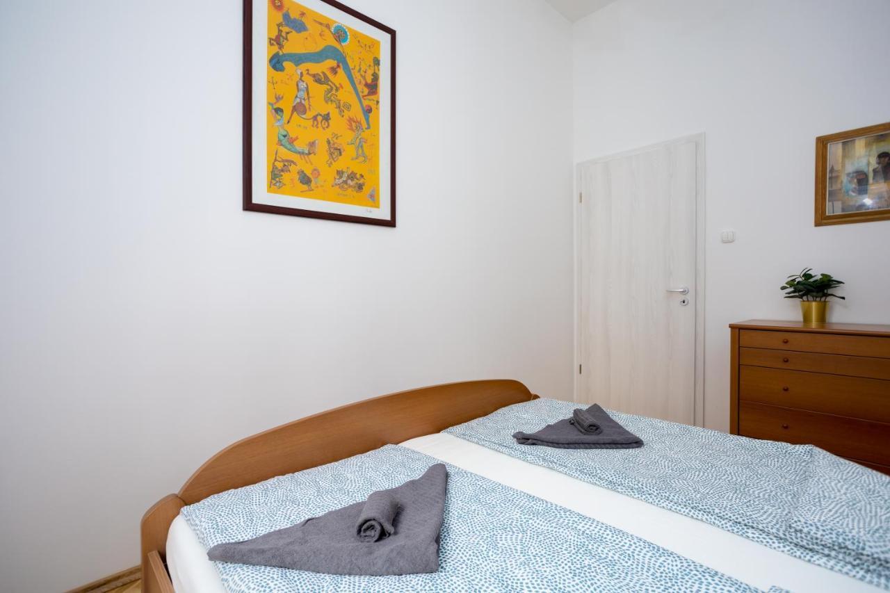 Emerald Suite With Free Parking Budapest Eksteriør billede