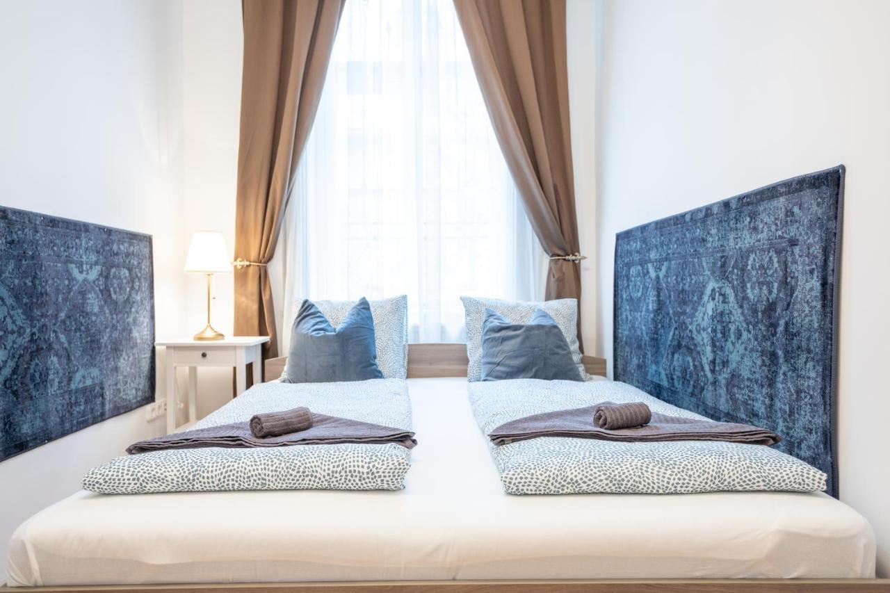 Emerald Suite With Free Parking Budapest Eksteriør billede